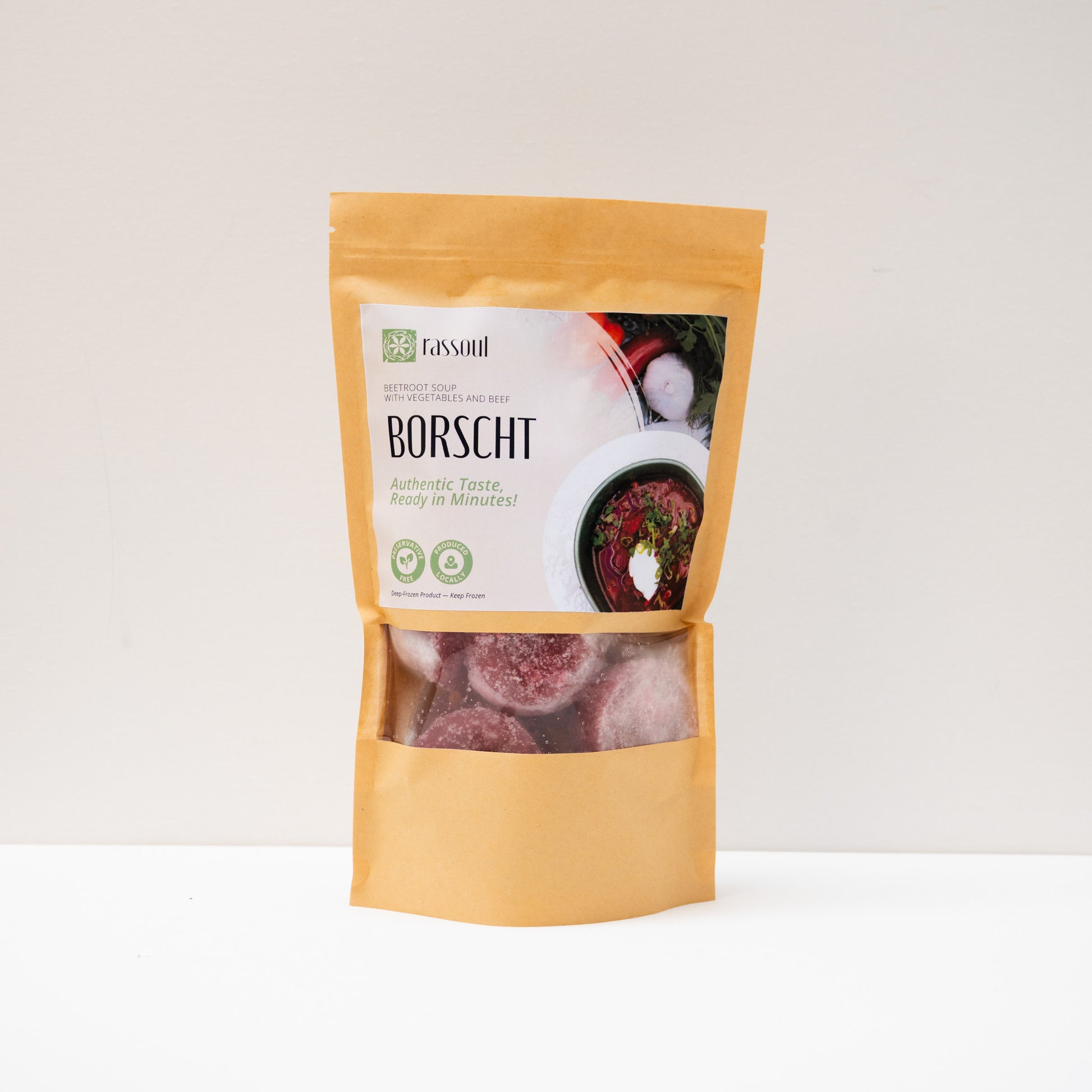 Front of Rassoul Borscht 750g packaging – traditional Eastern European beet soup, ready to heat and serve.