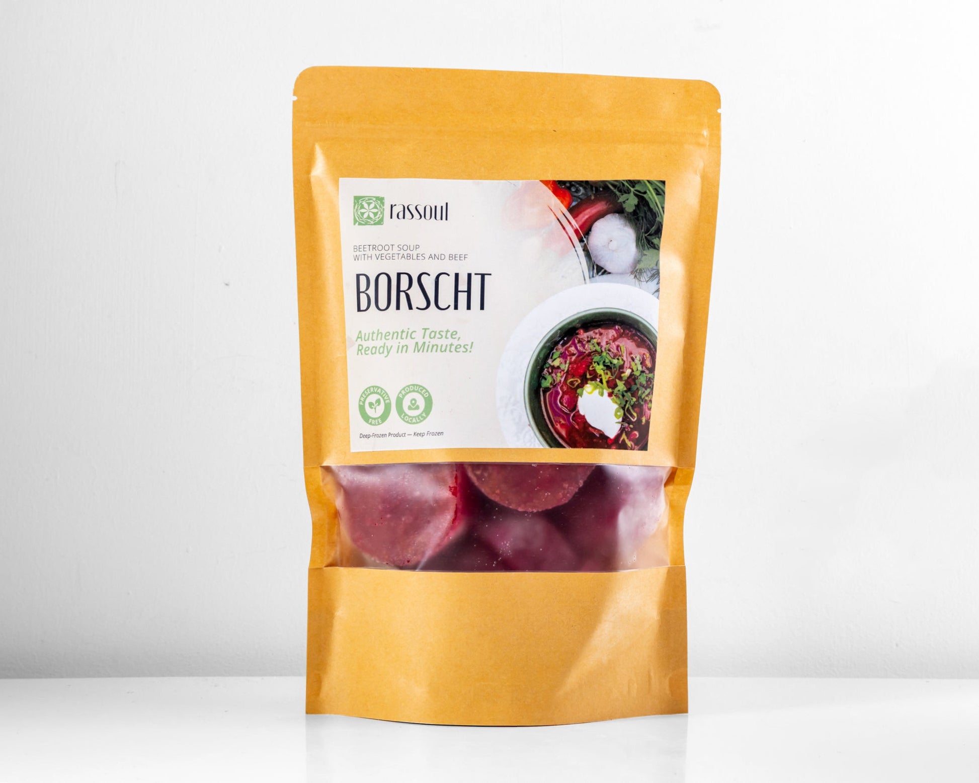 Front of Rassoul Borscht 750g packaging – traditional Eastern European beet soup, ready to heat and serve.